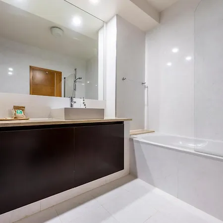 Baia Da - Nuzone * Luz