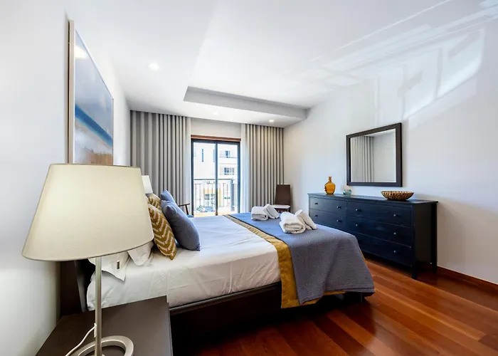 Baia Da - Nuzone Luz